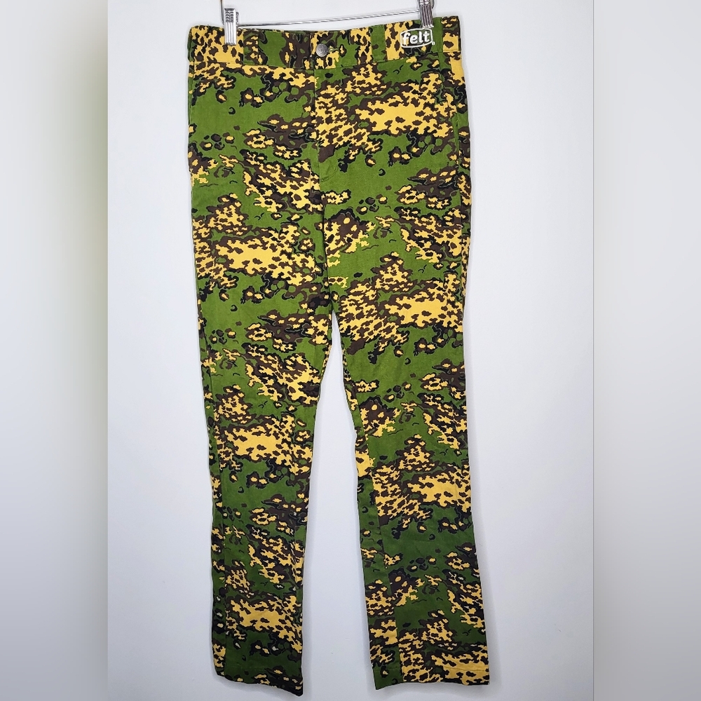 FELT - FOR EVERY LIVING THING Everyday Work Pants Green Yellow Camo 32x29  $95